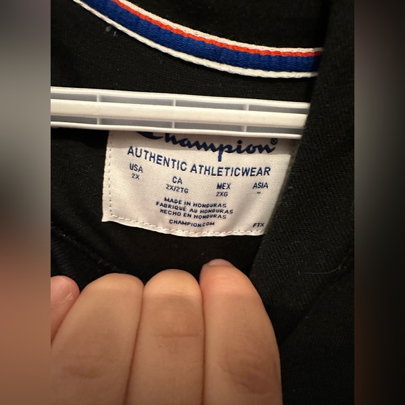 Women’s 2X champion hoodie - Picture 3 of 3